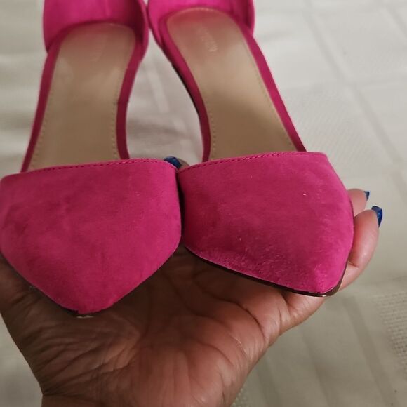 Elegant Pink Suede Women's Heels - Picture 9 of 16